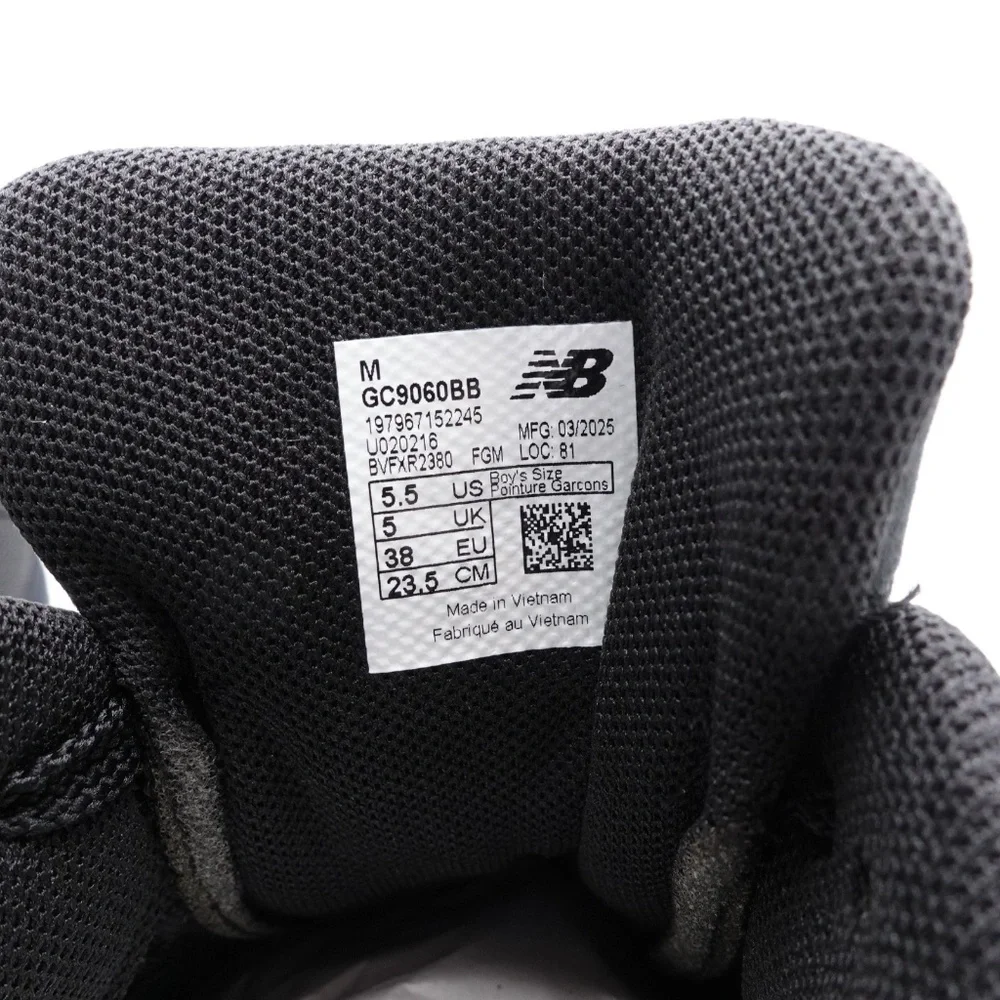 NEW New Balance 9060 Sneakers GC9060BB Black/Phantom - Picture 2 of 7
